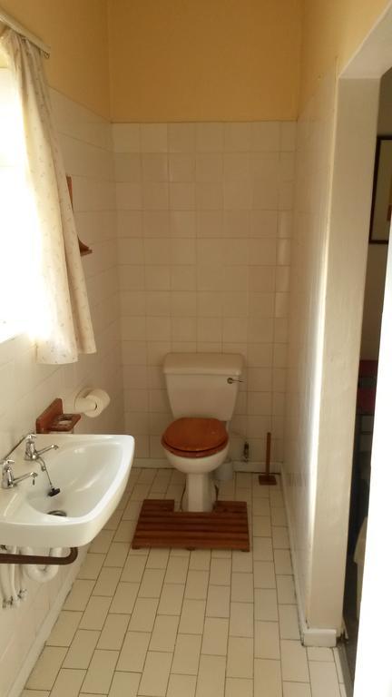 Boer En Brit Self Catering Accommodation Guesthouse 레이디스미스 외부 사진